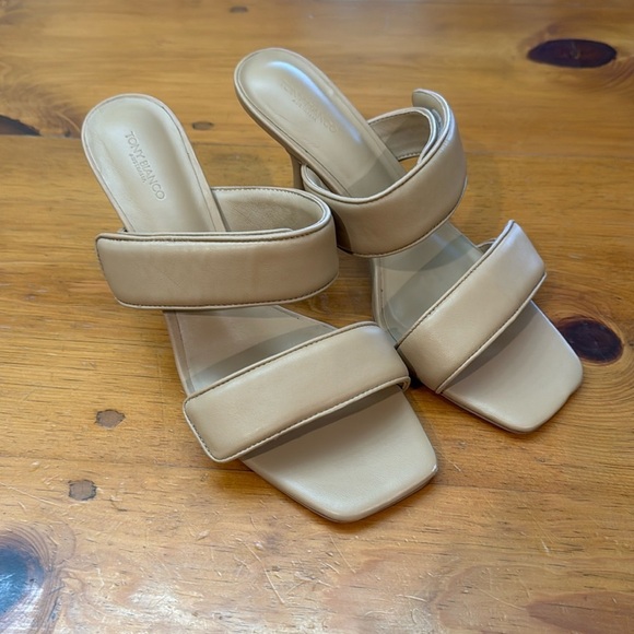 Tony Bianco Bounty Mule in Honey Sheep Nappa - Picture 3 of 11